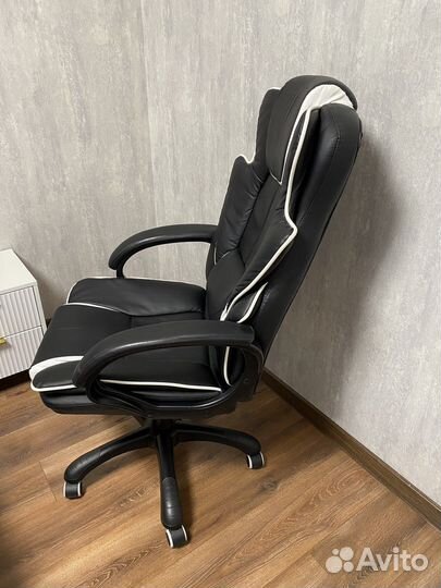Кресло руководителя, офисное компьютерное