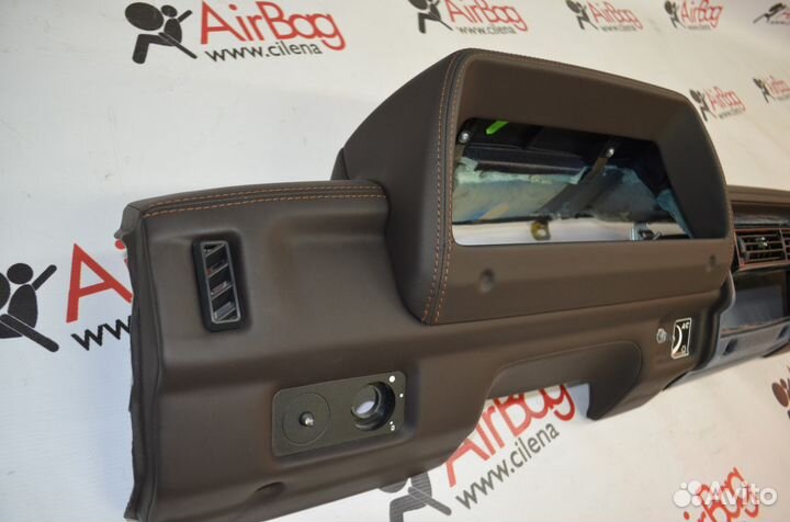 Торпедо панель приборов ваз 21213 Нива коричневая