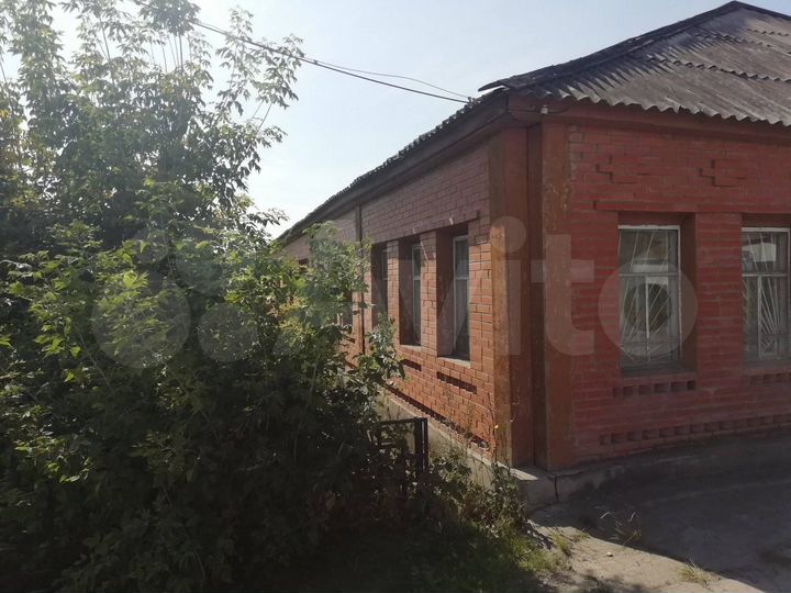 Продам здание 230 м2 и земельный участок 9 соток