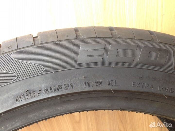 Ecovision VI-386 HP 295/40 R21 111W