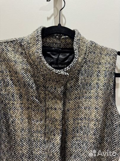 Комплект вещей на девушку 42-44