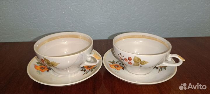 Тарелки, стаканы, рюмки