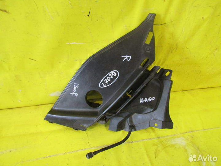 Часть жабо правая Honda Civic 5D 07-11г 27079