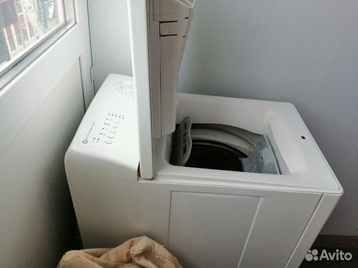 Стиральная машина автомат с вертикальной загрузкой