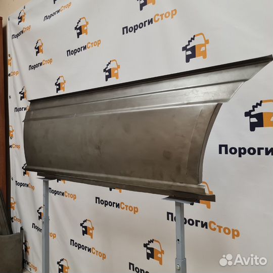 Карман перед левым колесом MB Sprinter 906 maxi