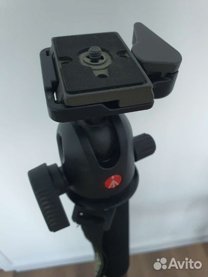 Монопод benro mp-98m8/голова manfrotto 496rc2
