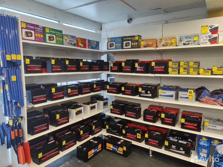 Аккумулятор Zubr Ultra 63Ah