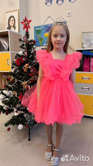 Платье розовый неон 128