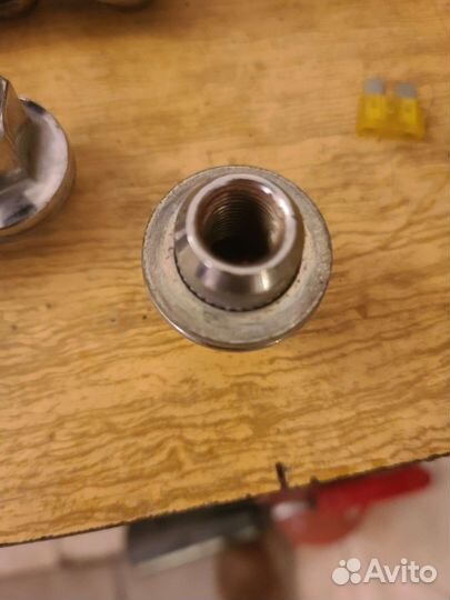 Гайки Toyota land cruiser