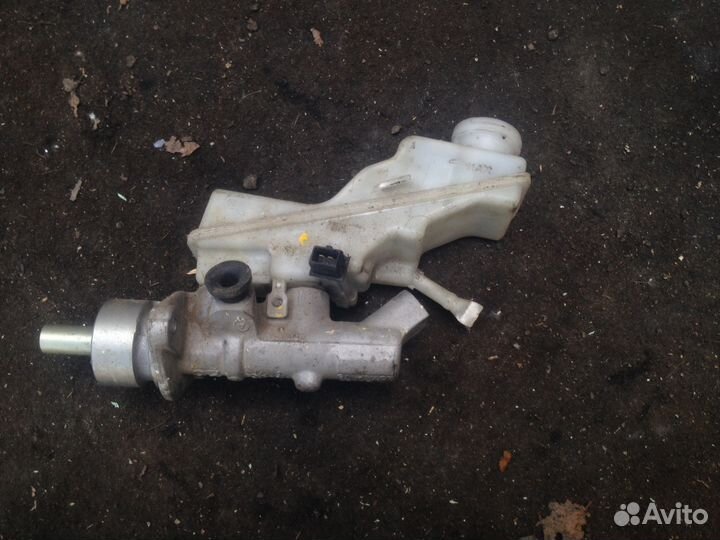 Основной тормозной цилиндр