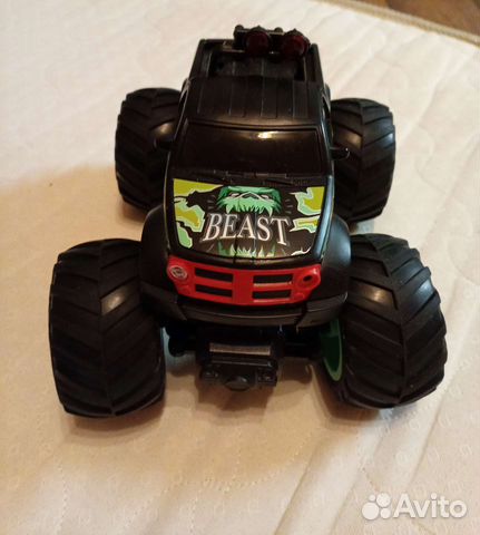 Радиоуправляемая машина