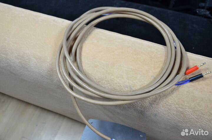 Кабель акустический Hitachi Japan