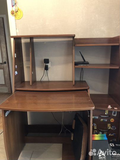 Компьютерный стол