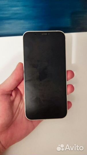 iPhone 12, 64 ГБ