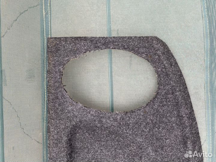 Задняя акустическая полка ваз 2110