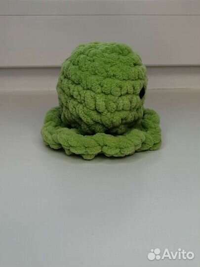 Осьминожка вязаный крючком