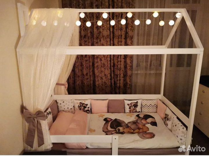 Детская кровать домик