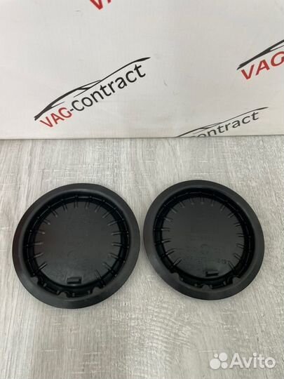 Заглушка двери задняя Skoda Octavia A7 1.2 cjza