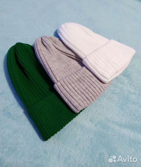 Шапка женская вязаная