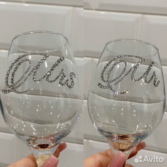 Инкрустация стразами