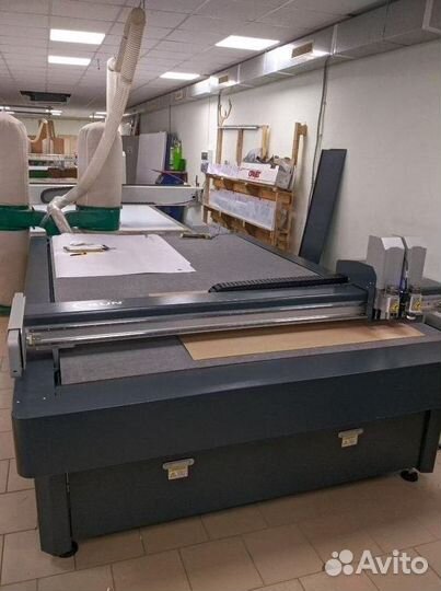 Планшетный режущий плоттер T-CUT DC 3235