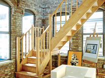Лестница - деревянная готовая межэтажная