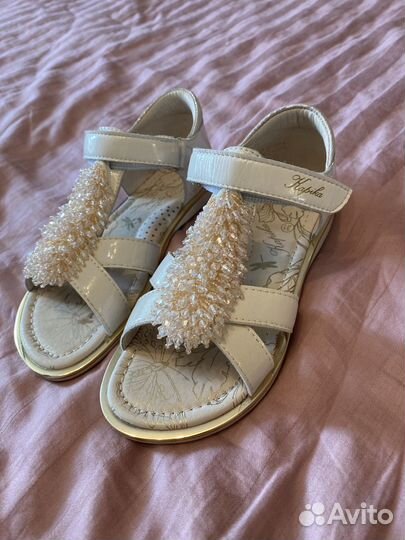 Босоножки для девочки