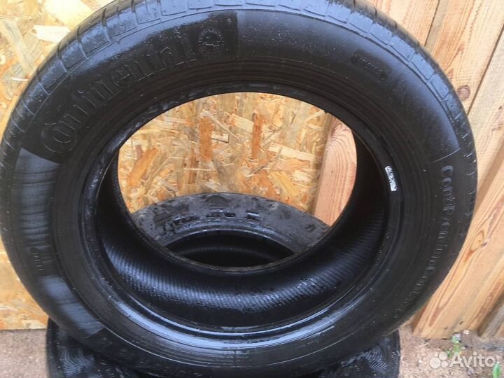 Continental ContiPremierContact 215/60 R16