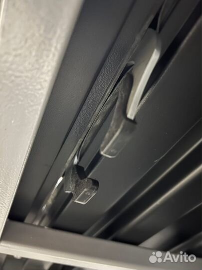 Комплект быстросъемного крепежа для автобокса краб