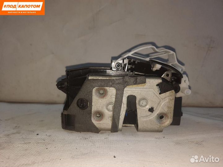 Замок двери задней правой Ford Focus 3