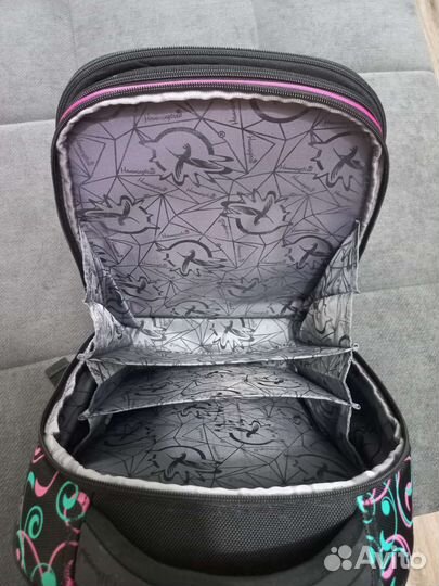 Рюкзак школьный ортопедический для девочки б/у