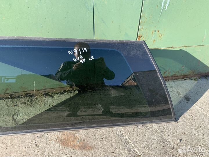 Стекло задние глухое левое Vectra B универ