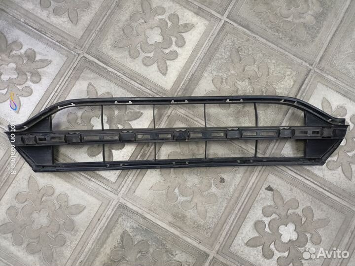 Решетка бампера на Honda Stepwgn RP1 L15B