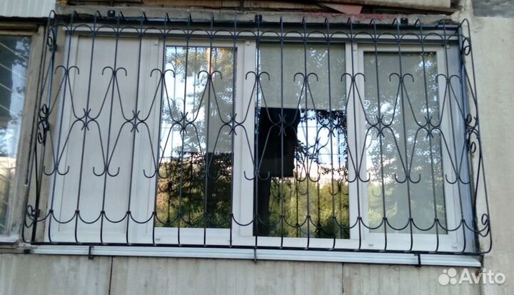 Решетки на окна на лоджии N 961