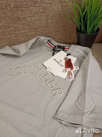 Футболка moncler