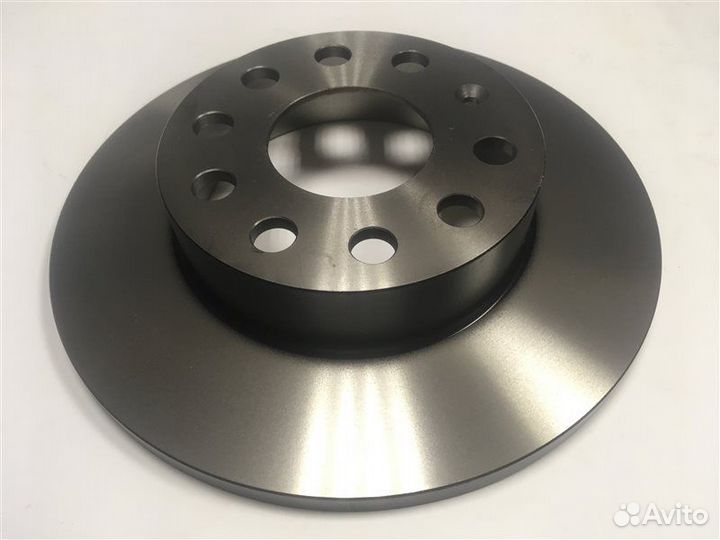 Диск тормозной задний Volksvagen Golf V