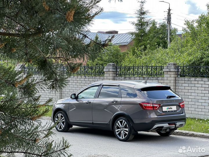 LADA Vesta Cross 1.8 МТ, 2018, 98 289 км