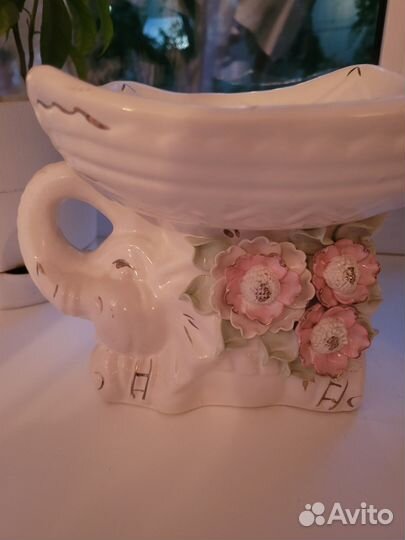 Конфетница керамический