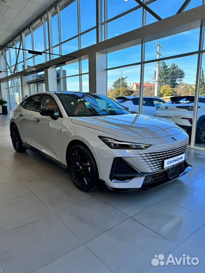 Changan UNI-V 1.5 AMT, 2023