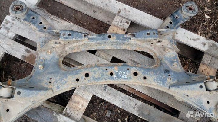 Подрамник задний Nissan Teana J32 VQ25DE 2012