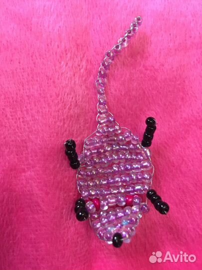 Подделки из бисера