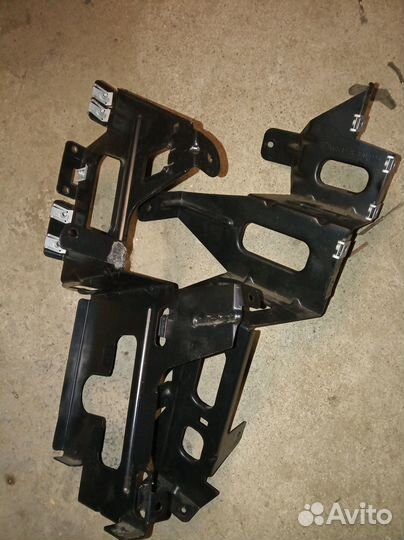 BMW E46 крепление чейнджера