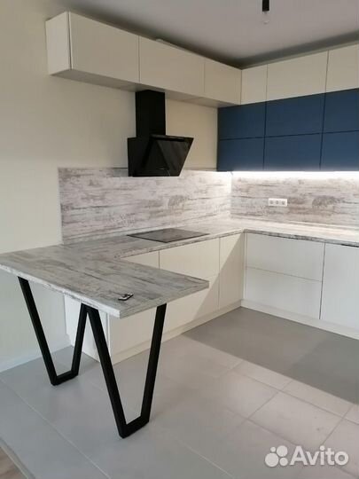 Кухонный гарнитур новый