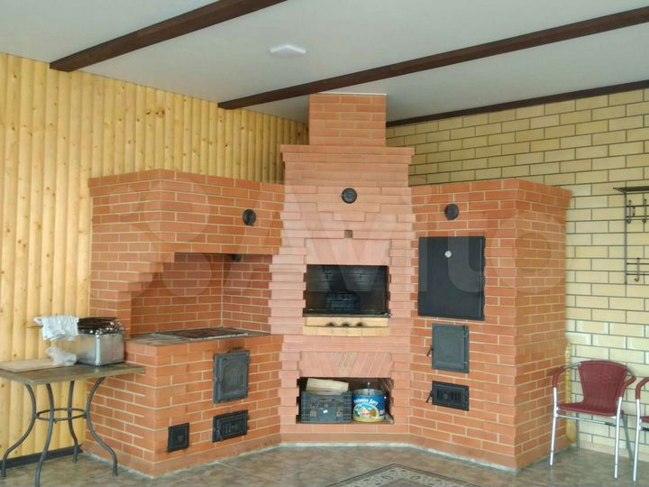 Коттедж 260 м² на участке 20 сот.