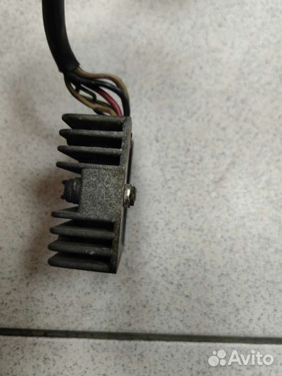 Реле регулятор напряжения Yamaha XJ750