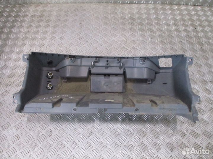 Обшивка панели приборов Mercedes-Benz A9406800880