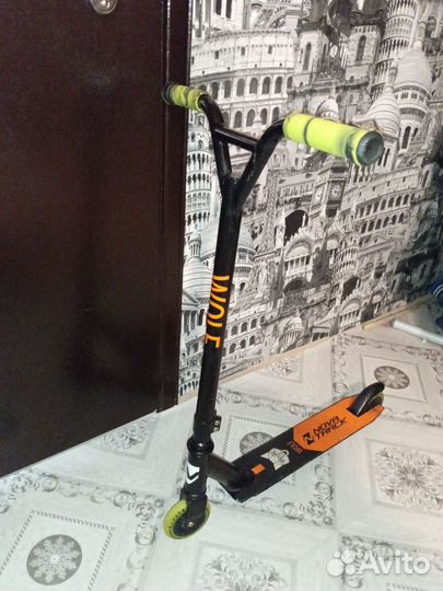 Трюковой самокат