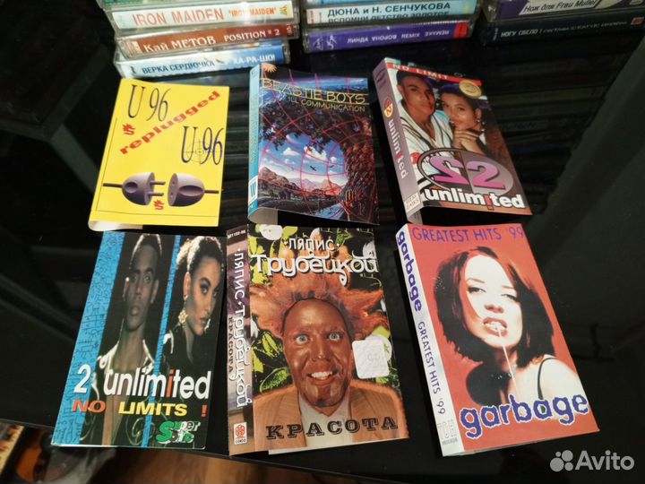 Куча всевозможных аудиокассет