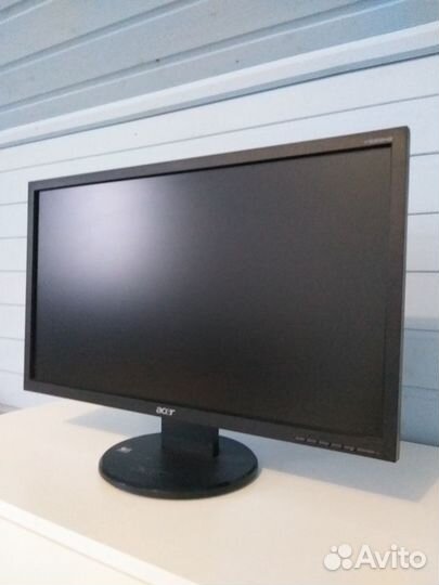 Монитор Acer V223HQ