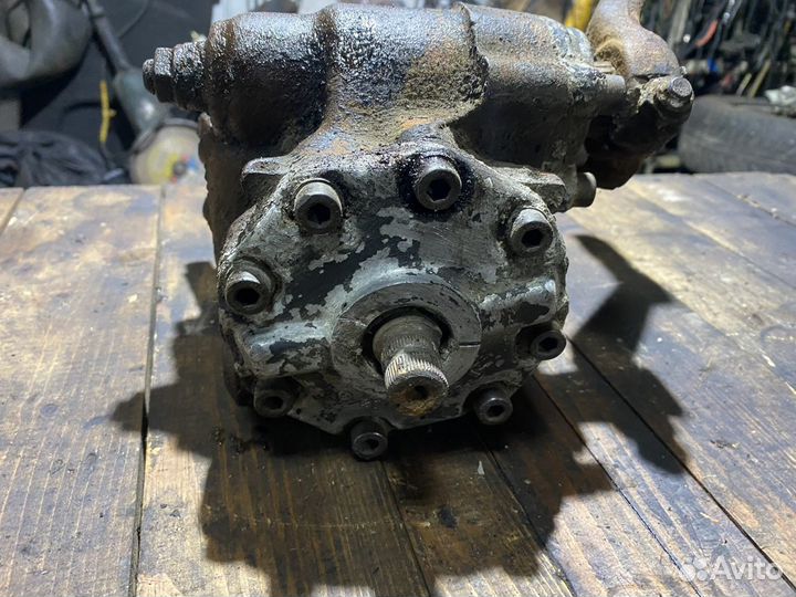 Рулевой редуктор Mercedes Benz W124